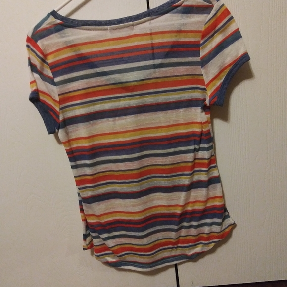 Shirt - Picture 4 of 4